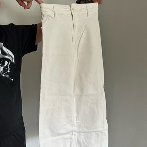 White high waisted jeans